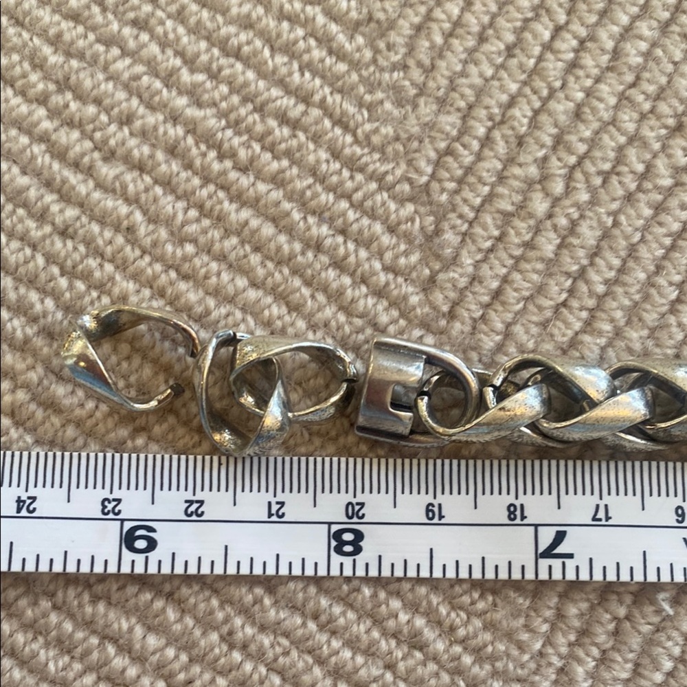 Silver Chain Bracelet with additional links - Picture 9 of 10